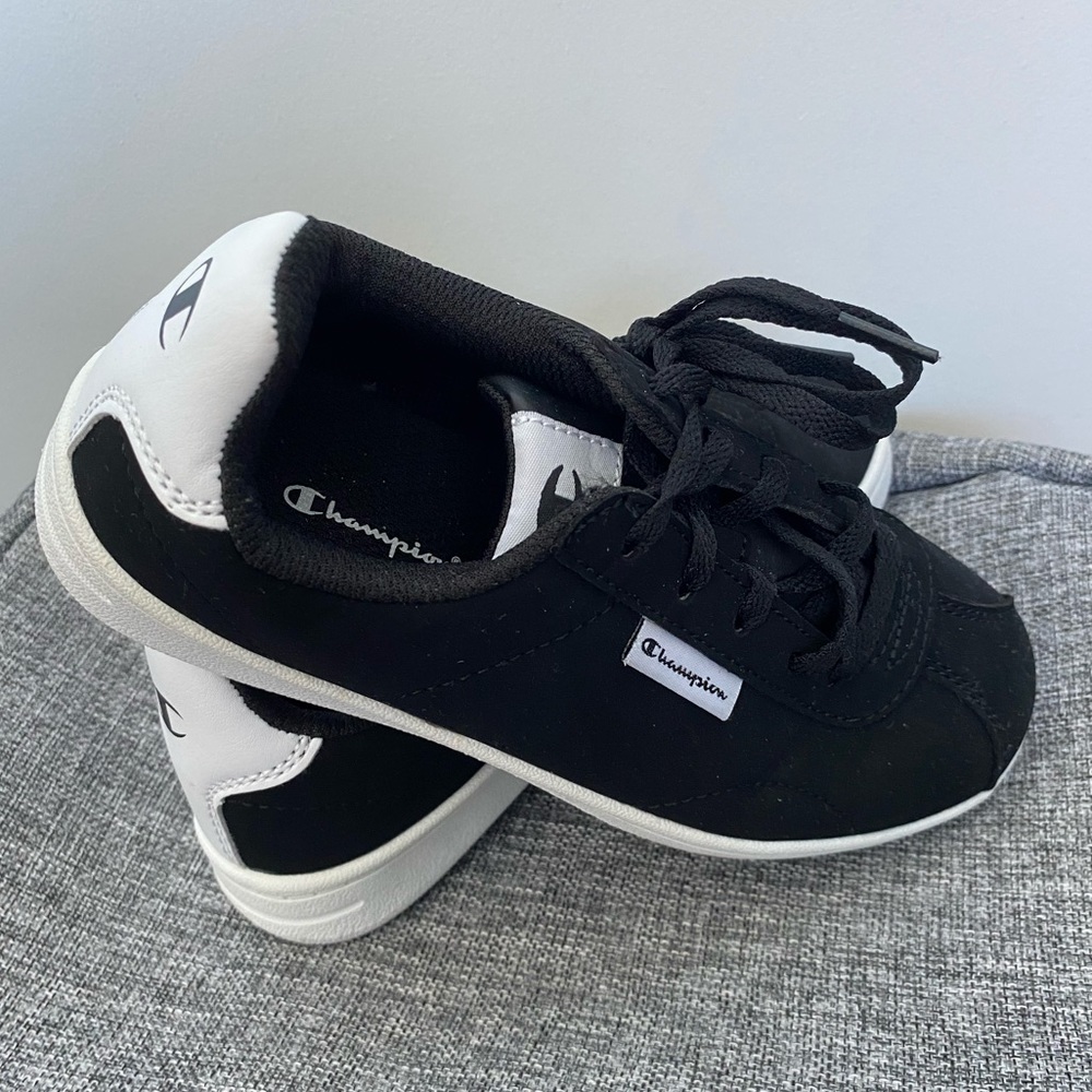 Champion Sneakers